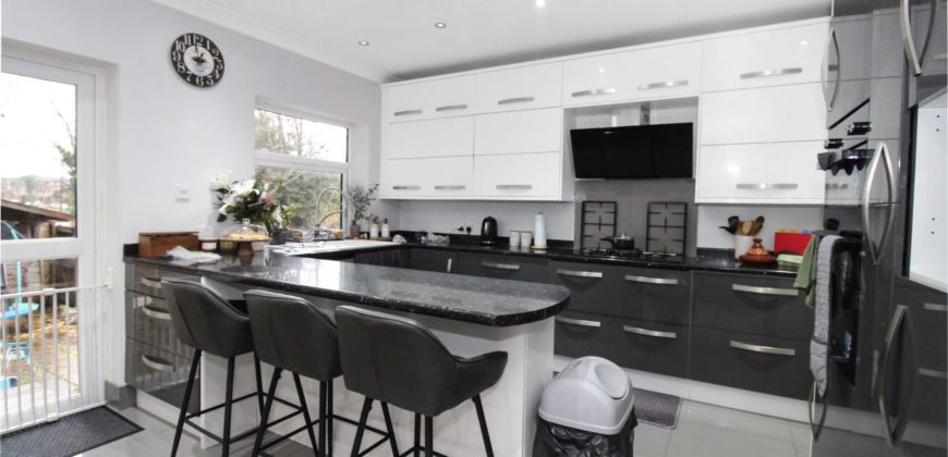 Wardown Crescent Wardown Crescent